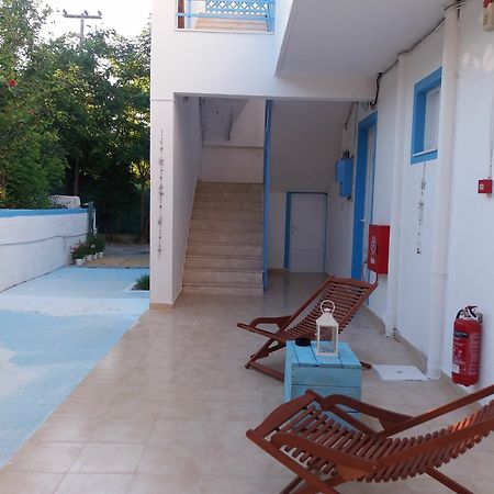 Sofias Blue Apartment ฟาลิรากี ภายนอก รูปภาพ
