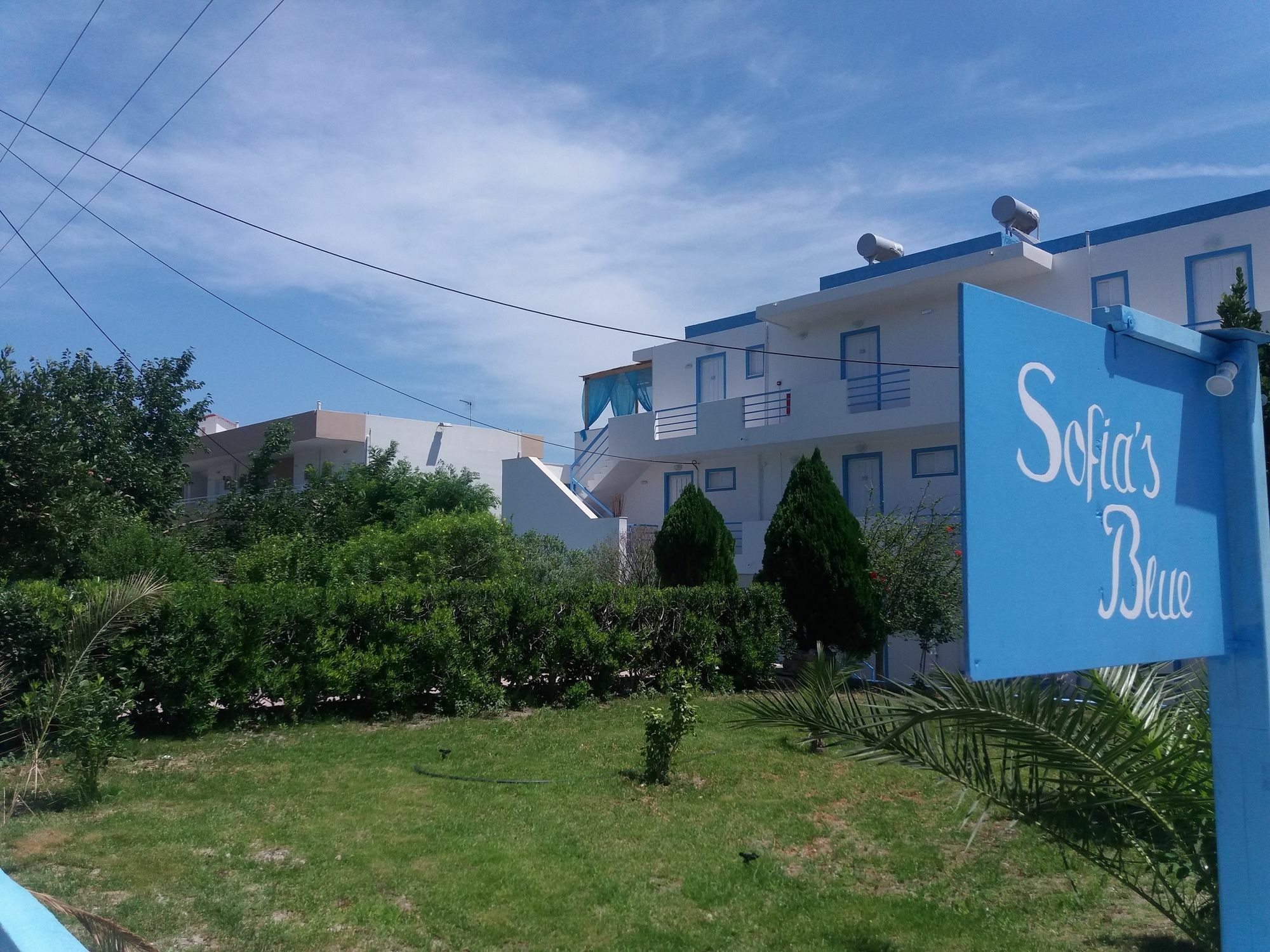 Sofias Blue Apartment ฟาลิรากี ภายนอก รูปภาพ